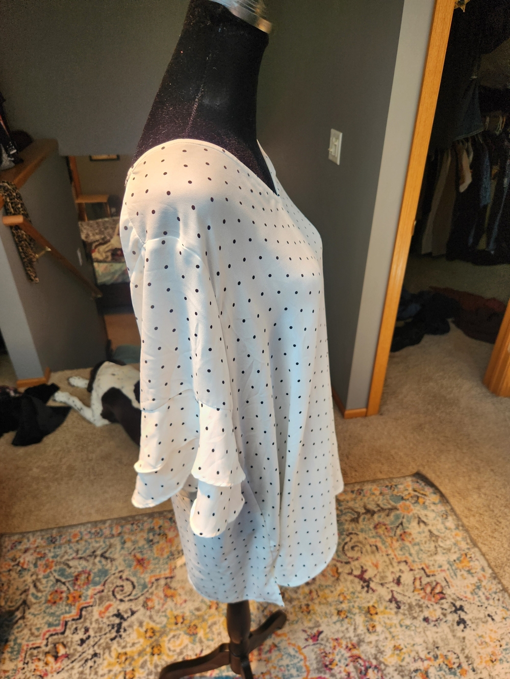 Loft White Polka Dot V-Neck Ruffle Sleeve Top Medium - Picture 8 of 9
